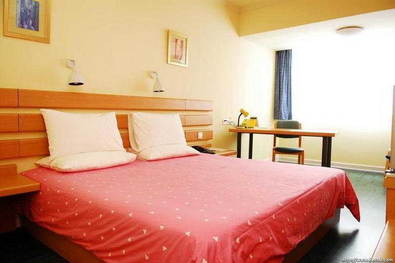 Home Inn Shanghai Lujiabang Road Metro Station Dış mekan fotoğraf