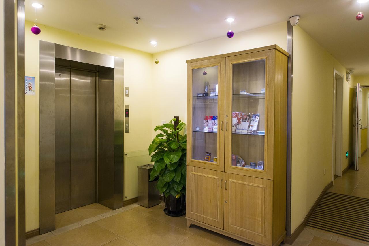Home Inn Shanghai Lujiabang Road Metro Station Dış mekan fotoğraf